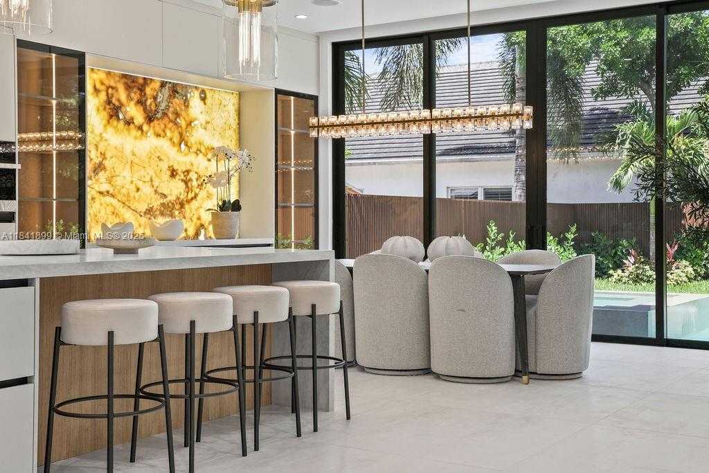 Small Image of 1132 SOUTH EAST 6TH TER, Fort Lauderdale Number 6