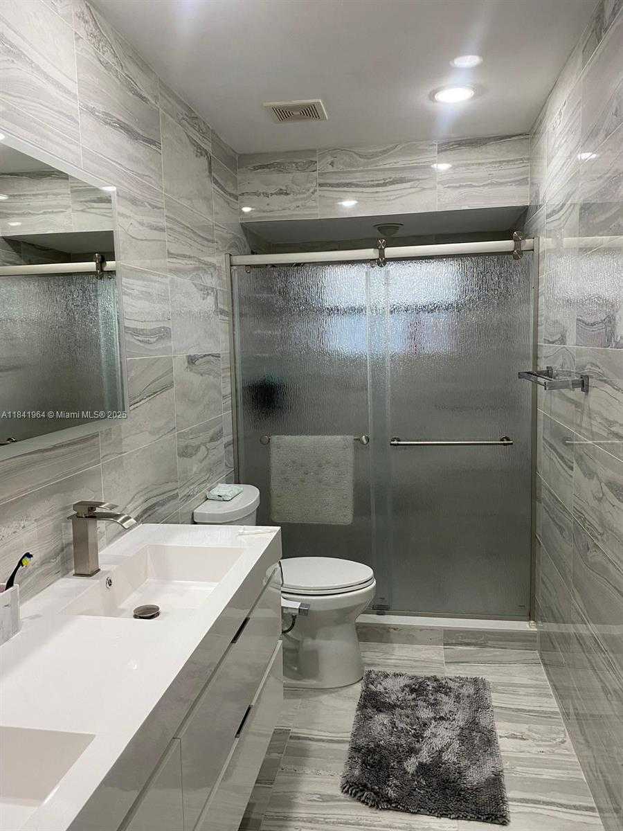 Small Image of 10126 CROSSWIND RD, Boca Raton Number 16
