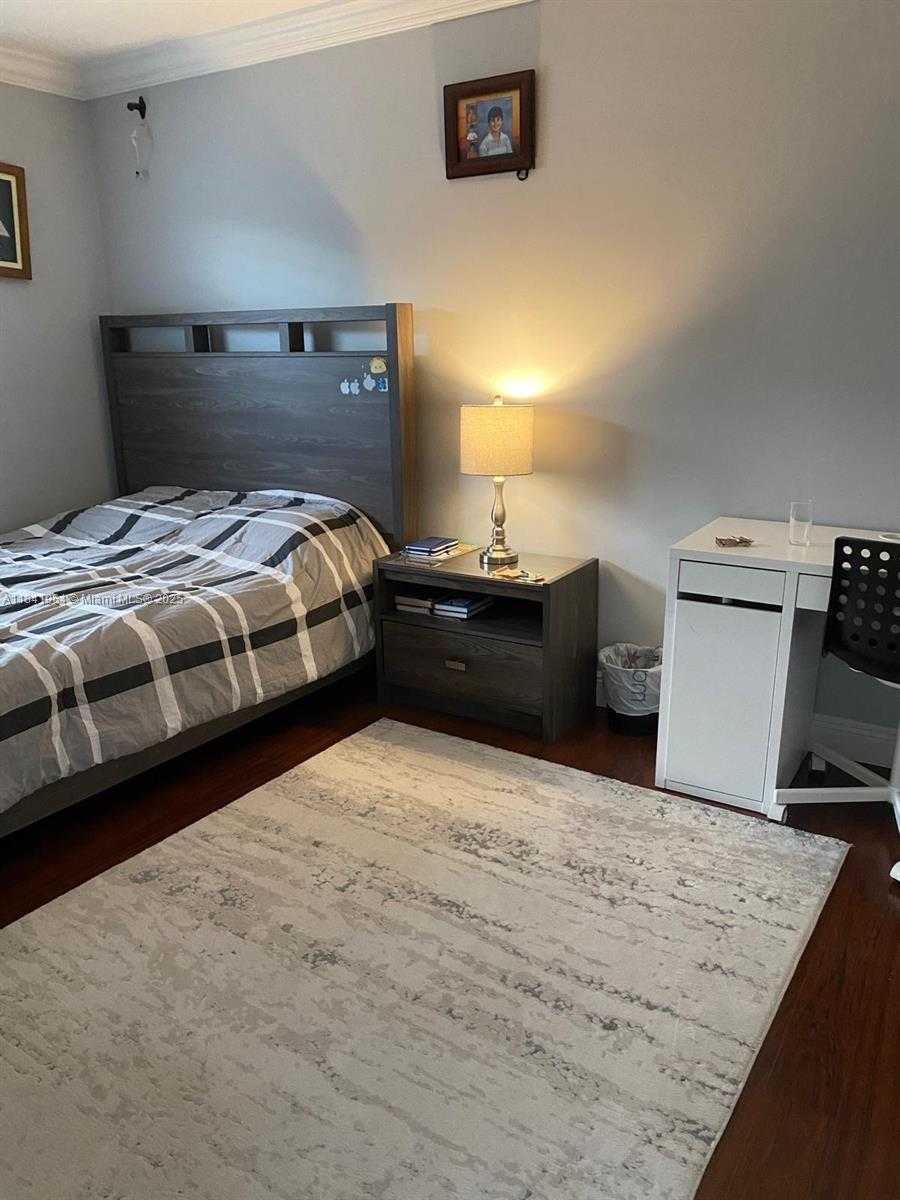 Small Image of 10126 CROSSWIND RD, Boca Raton Number 17