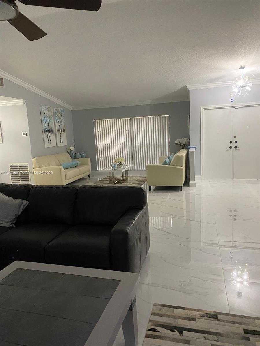 Small Image of 10126 CROSSWIND RD, Boca Raton Number 18