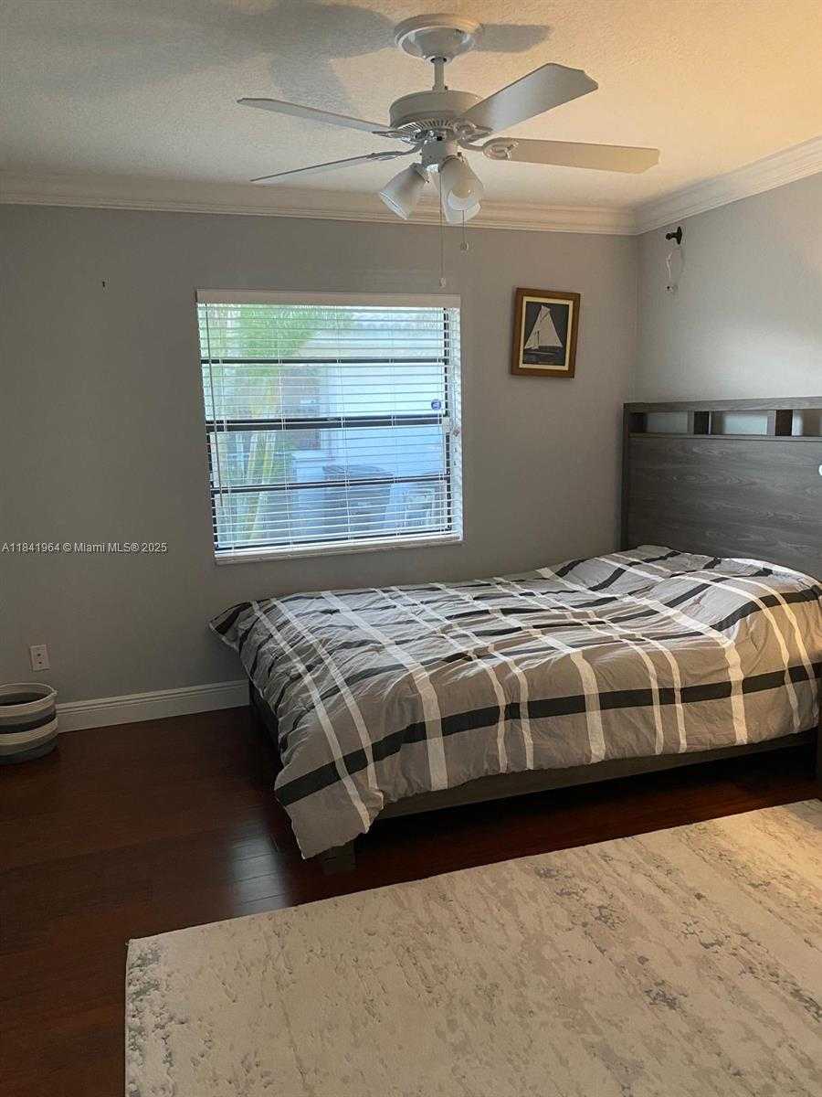 Small Image of 10126 CROSSWIND RD, Boca Raton Number 23