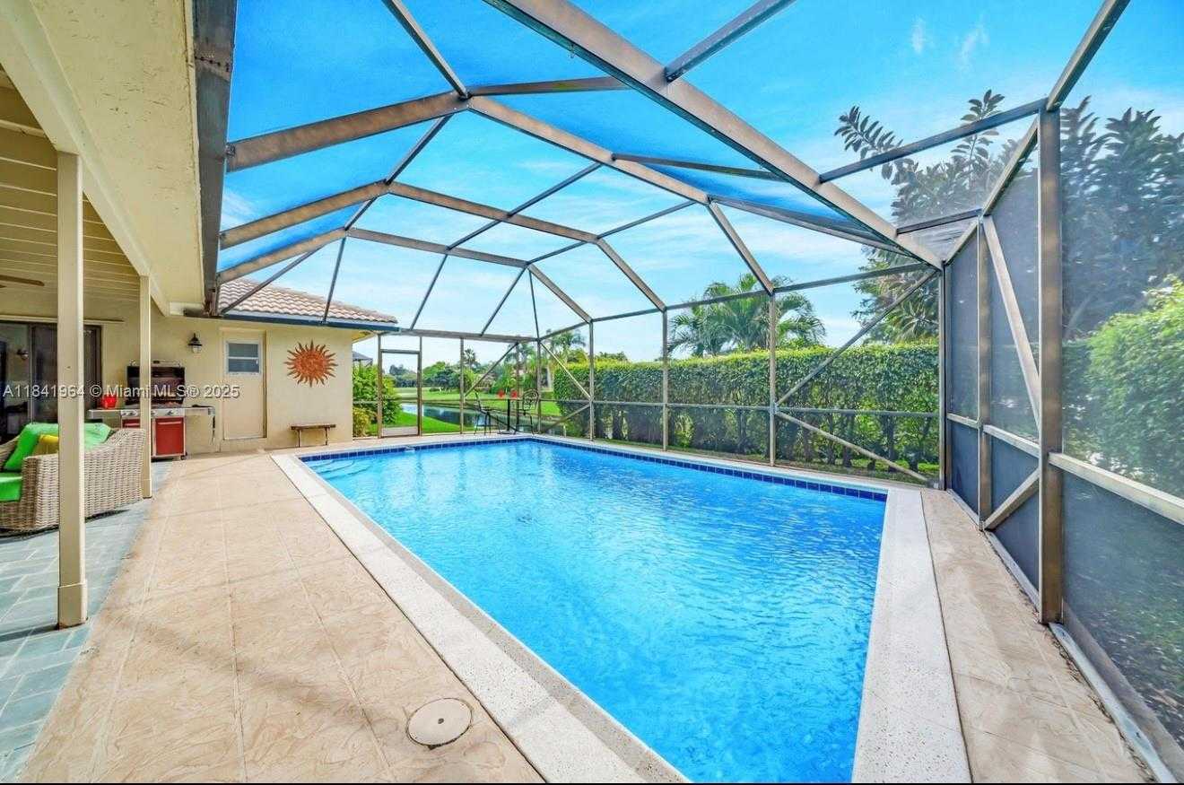 Small Image of 10126 CROSSWIND RD, Boca Raton Number 4