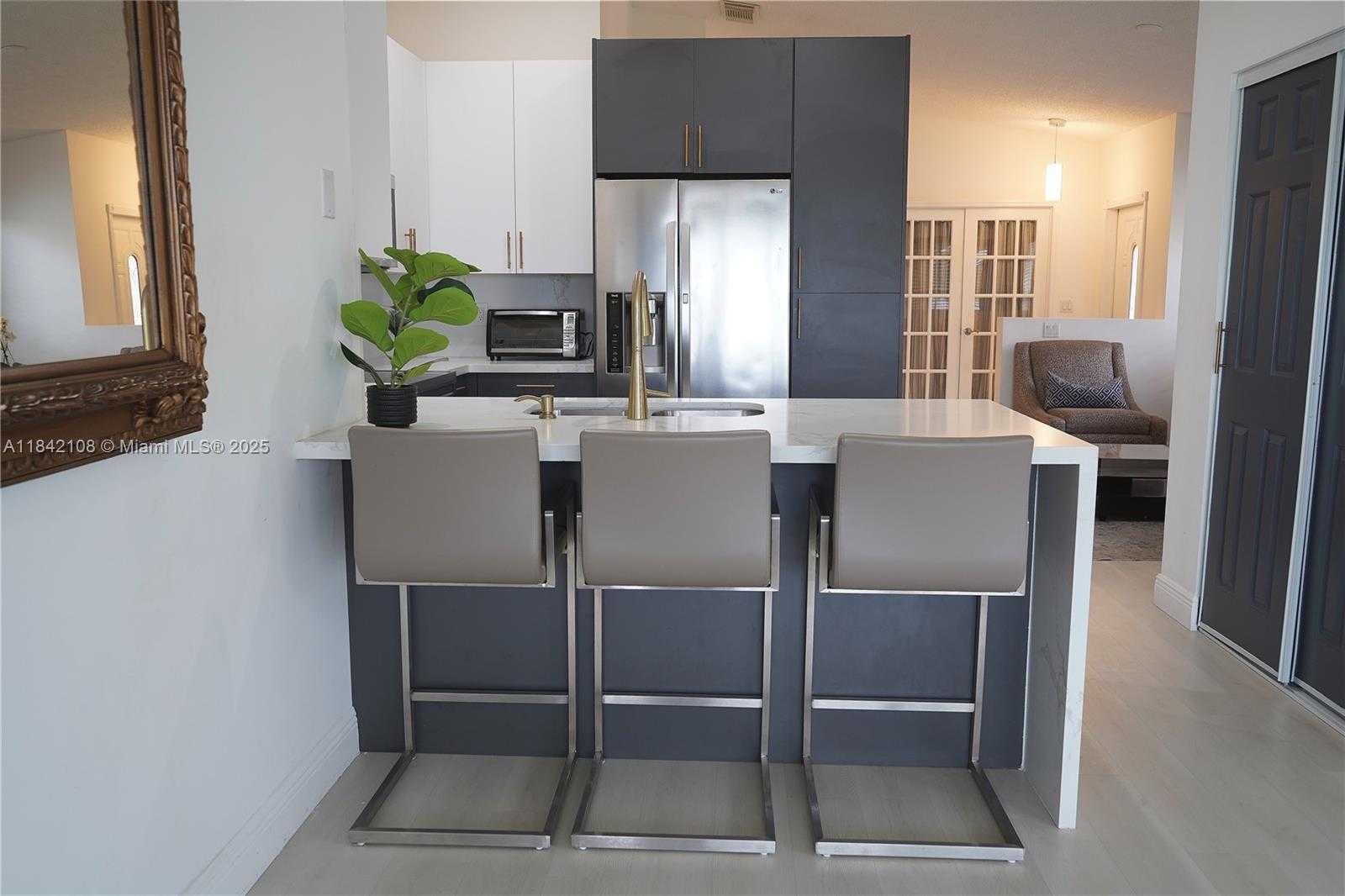 Small Image of 2268 NORTH WEST 208TH WAY, Pembroke Pines Number 4