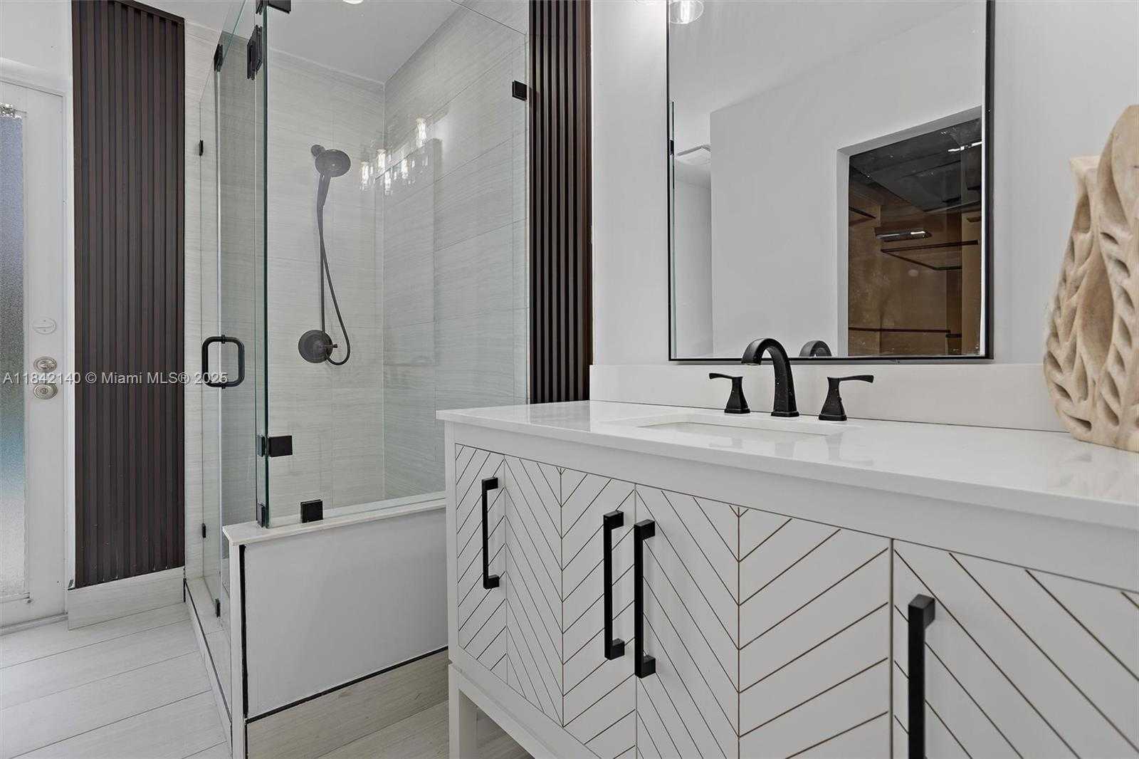 Small Image of 11811 NORTH WEST 5TH CT, Plantation Number 18