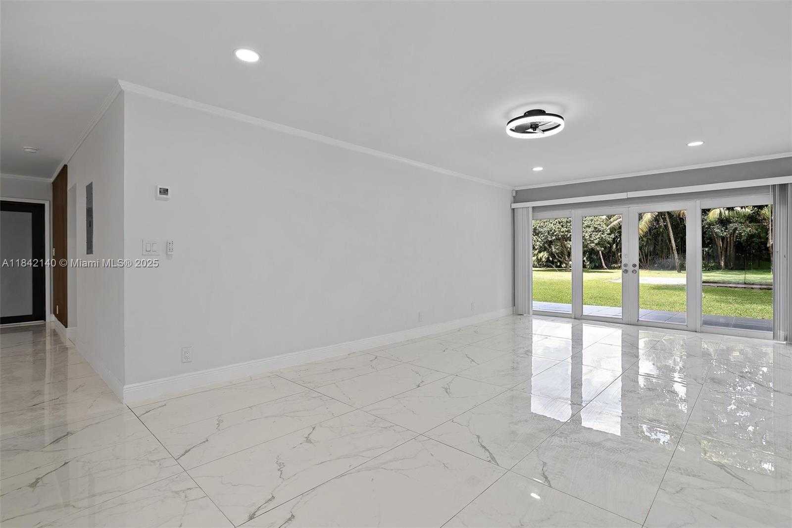 Small Image of 11811 NORTH WEST 5TH CT, Plantation Number 30
