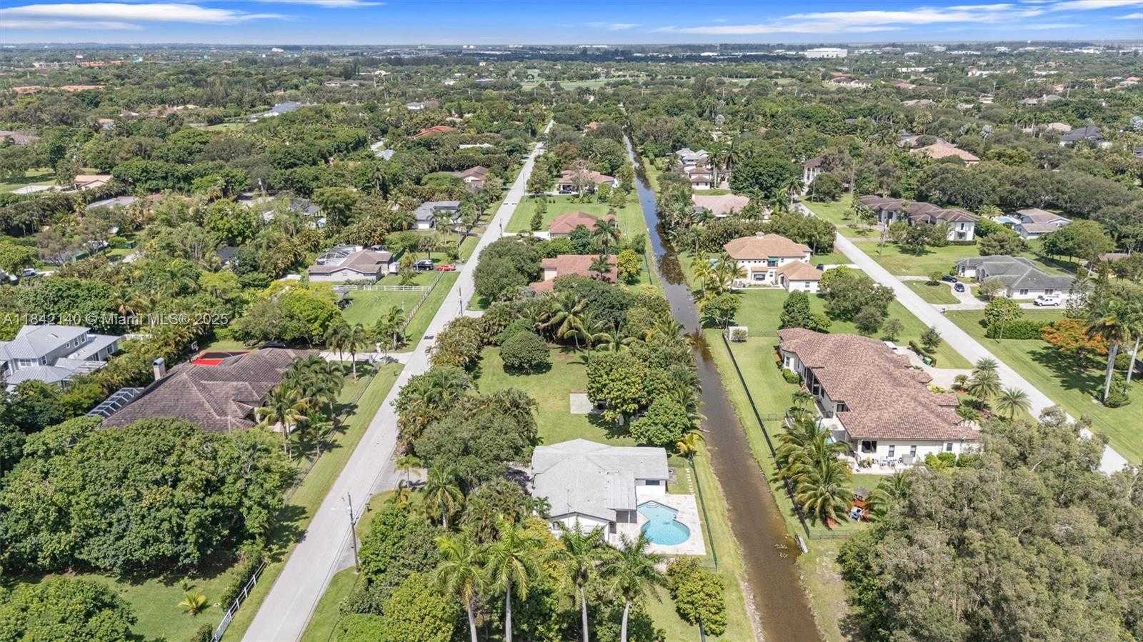 Small Image of 11811 NORTH WEST 5TH CT, Plantation Number 7