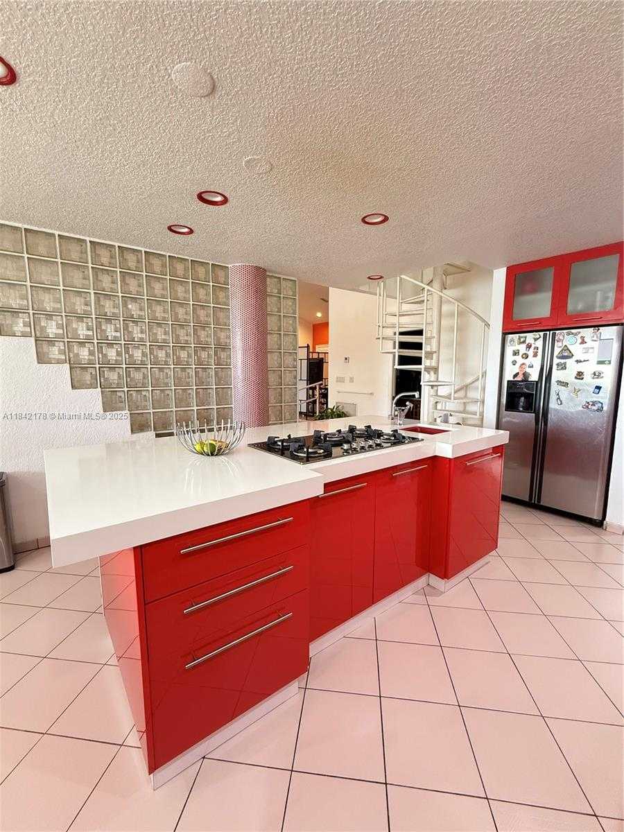 Small Image of 747 WEST 78TH ST, Hialeah Number 12