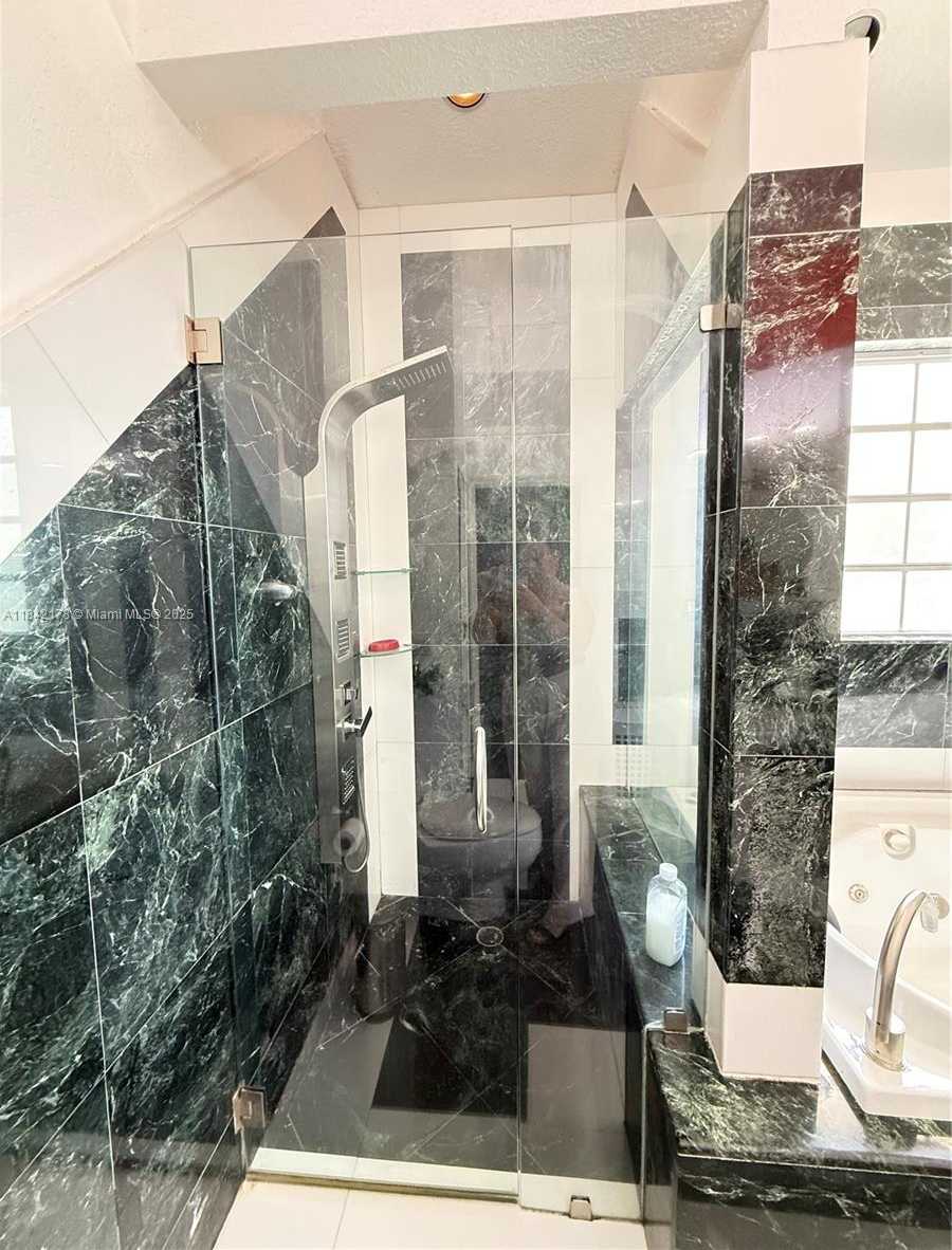 Small Image of 747 WEST 78TH ST, Hialeah Number 20