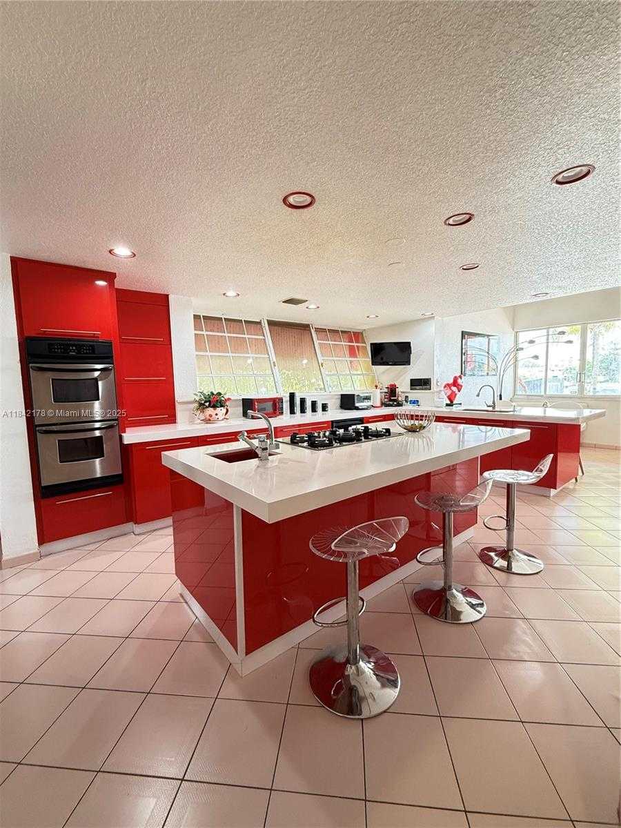 Small Image of 747 WEST 78TH ST, Hialeah Number 7