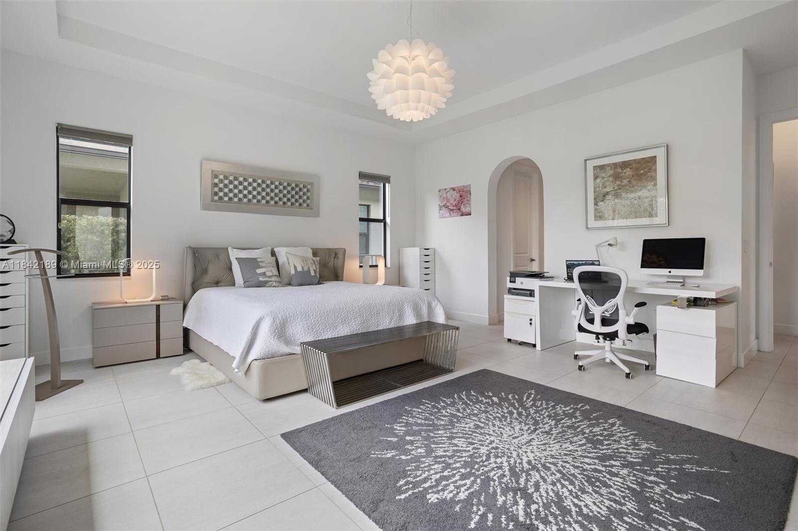 Small Image of 1126 SOUTH WEST 113TH WAY, Pembroke Pines Number 14