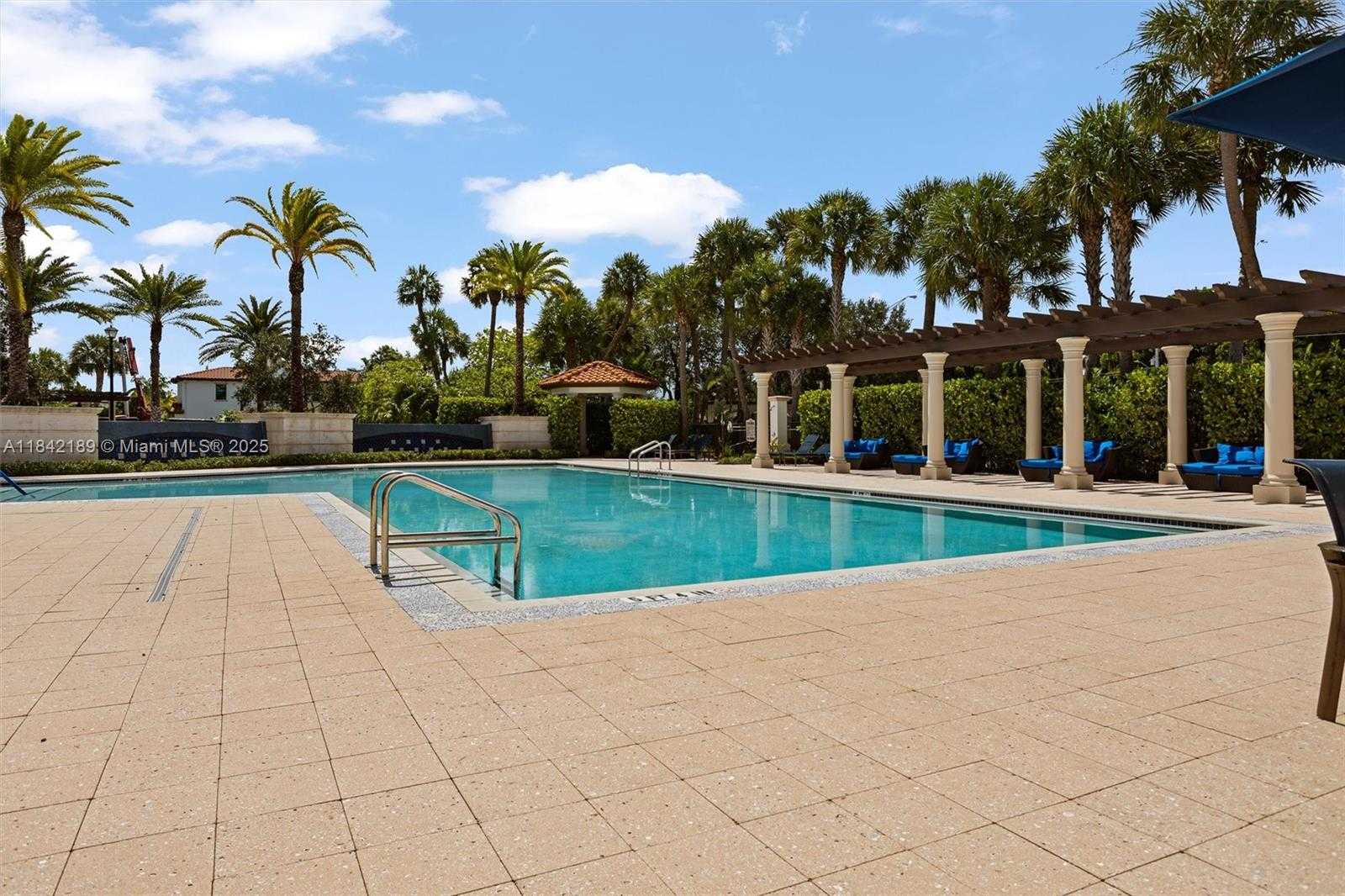 Small Image of 1126 SOUTH WEST 113TH WAY, Pembroke Pines Number 37