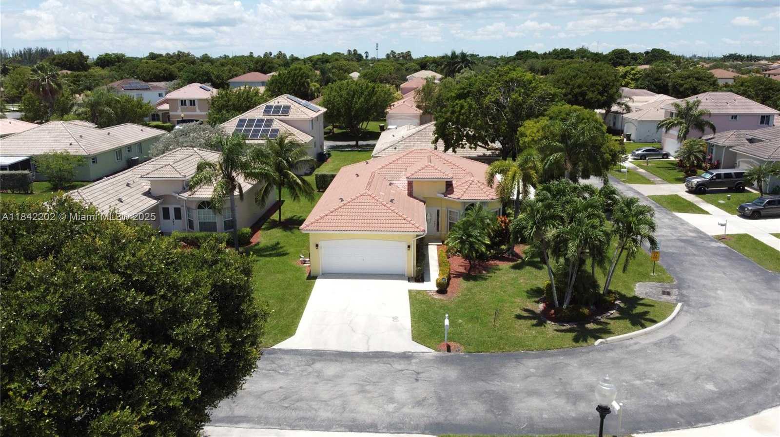 Small Image of 460 SOUTH EAST 24TH DR, Homestead Number 24