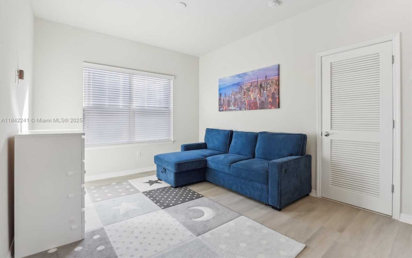 Small Image of 1402 MYRTLE OAK TER, Hollywood Number 30
