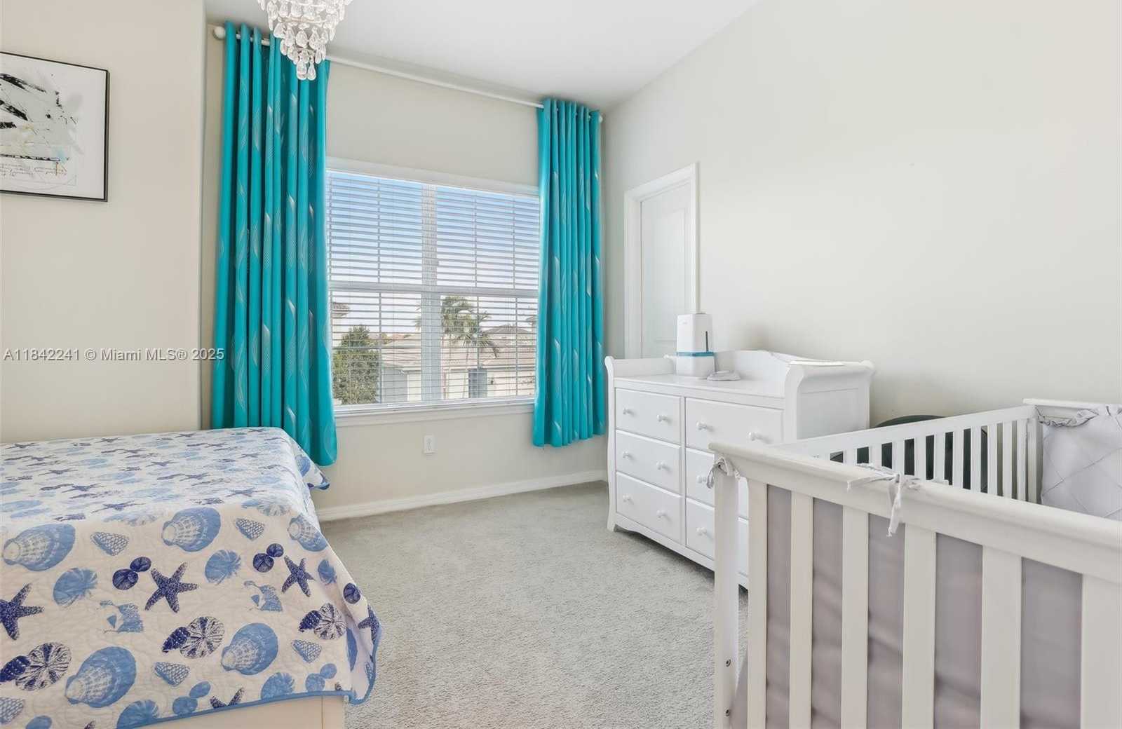 Small Image of 1402 MYRTLE OAK TER, Hollywood Number 35