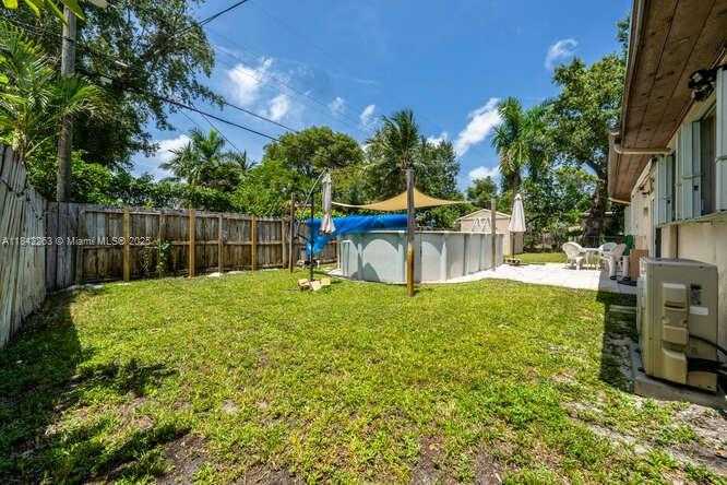 Small Image of 3309 SOUTH WEST 16TH ST, Fort Lauderdale Number 28