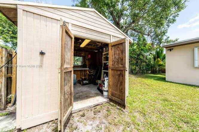 Small Image of 3309 SOUTH WEST 16TH ST, Fort Lauderdale Number 32