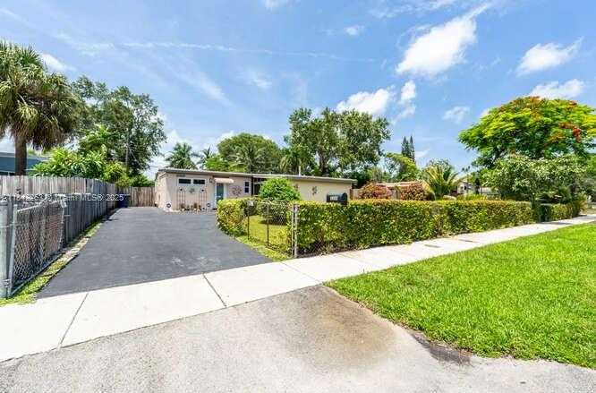 Small Image of 3309 SOUTH WEST 16TH ST, Fort Lauderdale Number 37