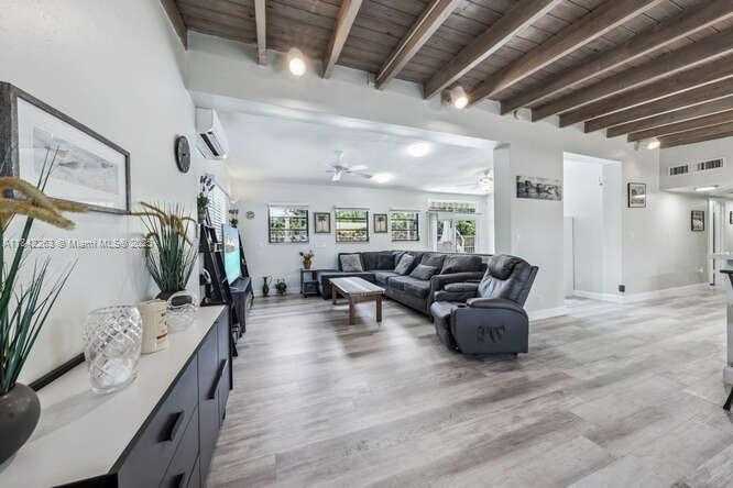 Small Image of 3309 SOUTH WEST 16TH ST, Fort Lauderdale Number 9