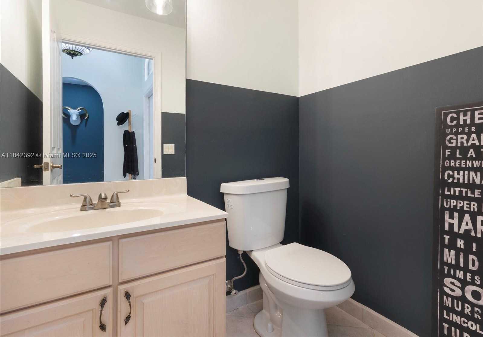 Small Image of 2549 EGRET LAKE DR, Green Acres Number 11