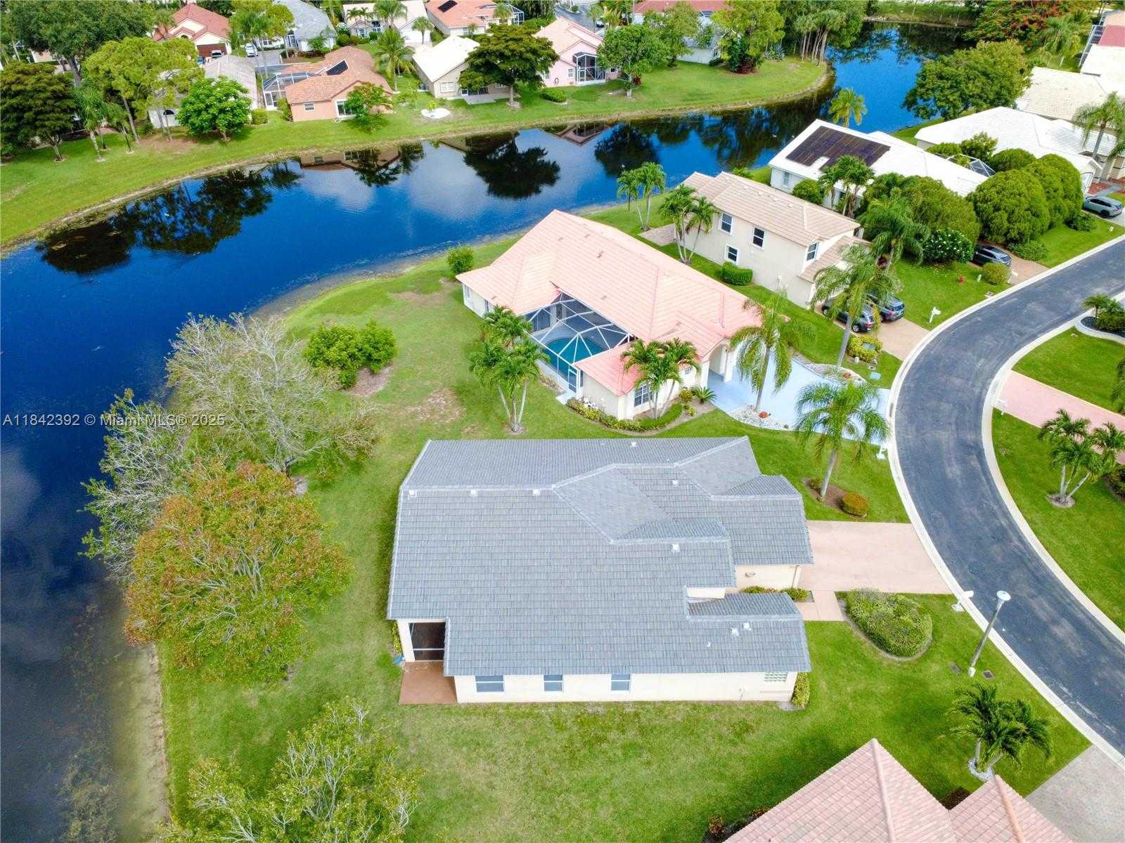 Small Image of 2549 EGRET LAKE DR, Green Acres Number 43