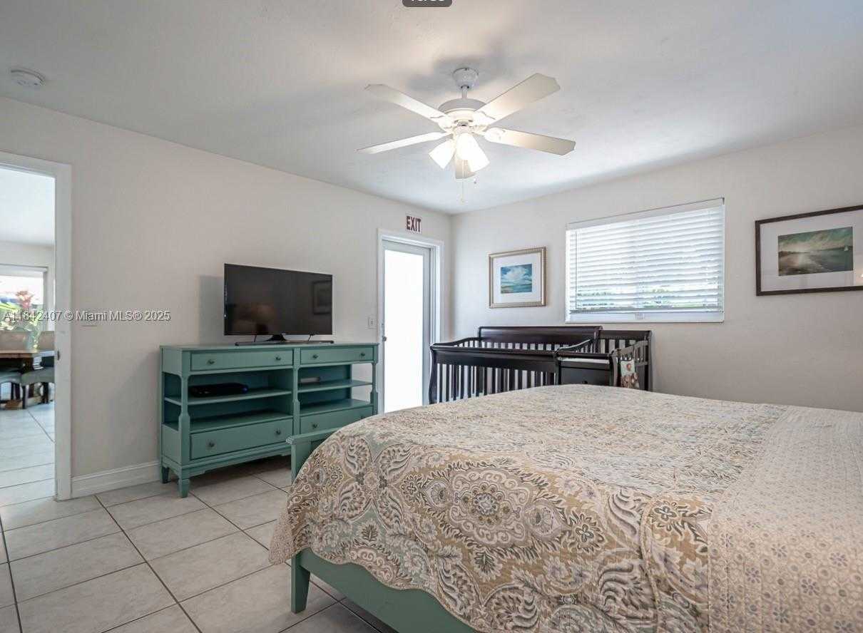 Small Image of 906 NORTH 13TH AVE, Hollywood Number 14