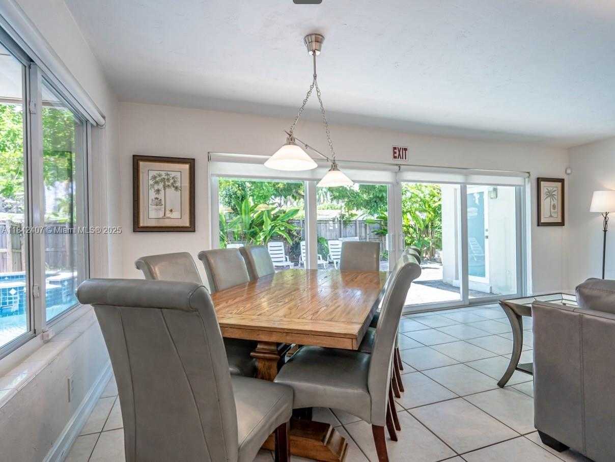 Small Image of 906 NORTH 13TH AVE, Hollywood Number 6