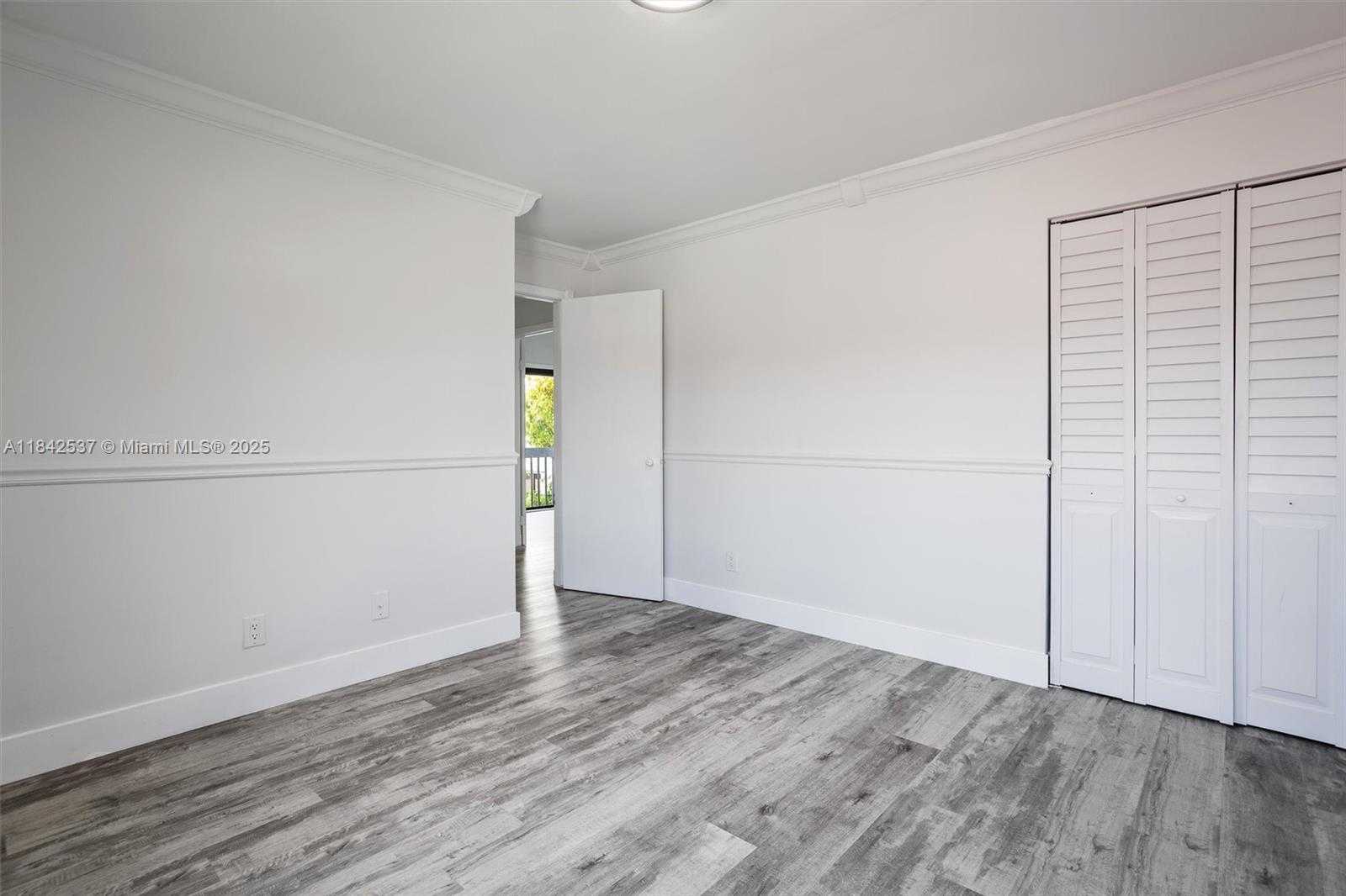 Small Image of 17532 NORTH WEST 61ST CT N, Hialeah Number 26
