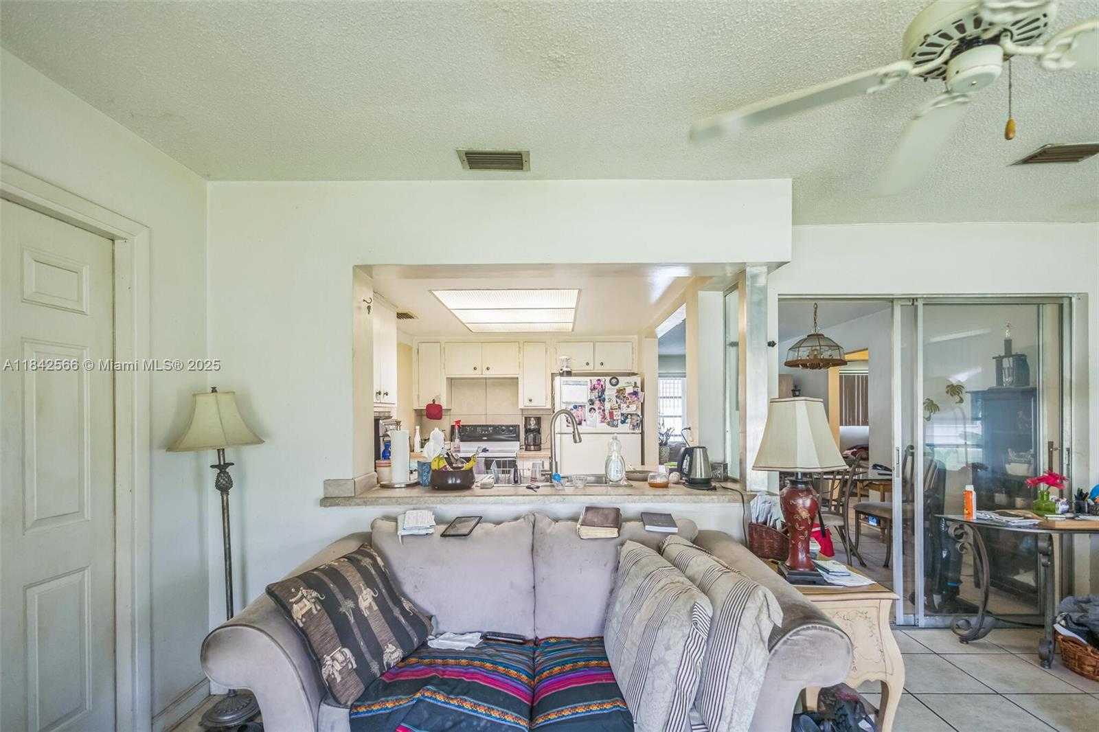 Small Image of 4906 NORTH WEST 53RD CT, Tamarac Number 10