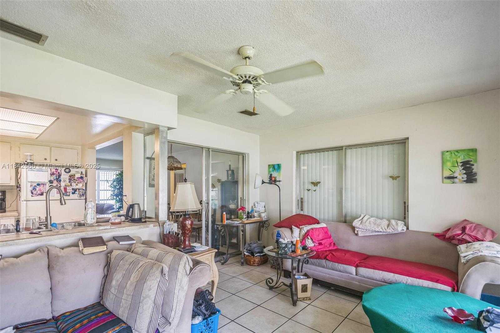 Small Image of 4906 NORTH WEST 53RD CT, Tamarac Number 12