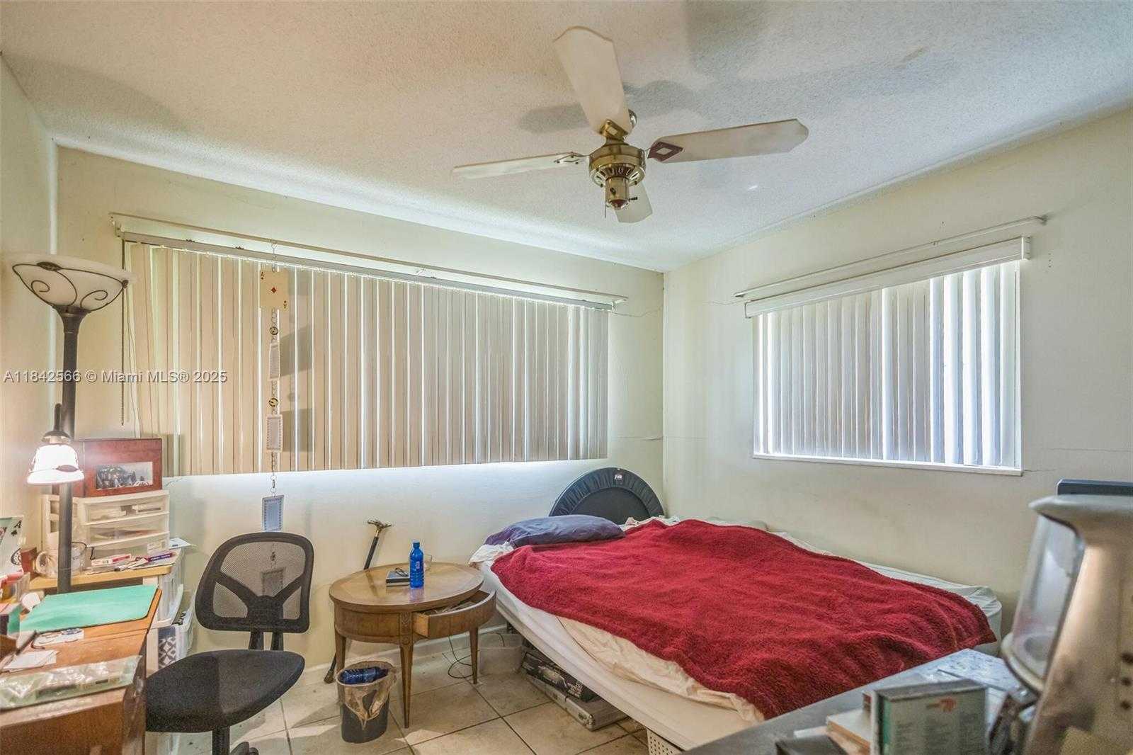 Small Image of 4906 NORTH WEST 53RD CT, Tamarac Number 16