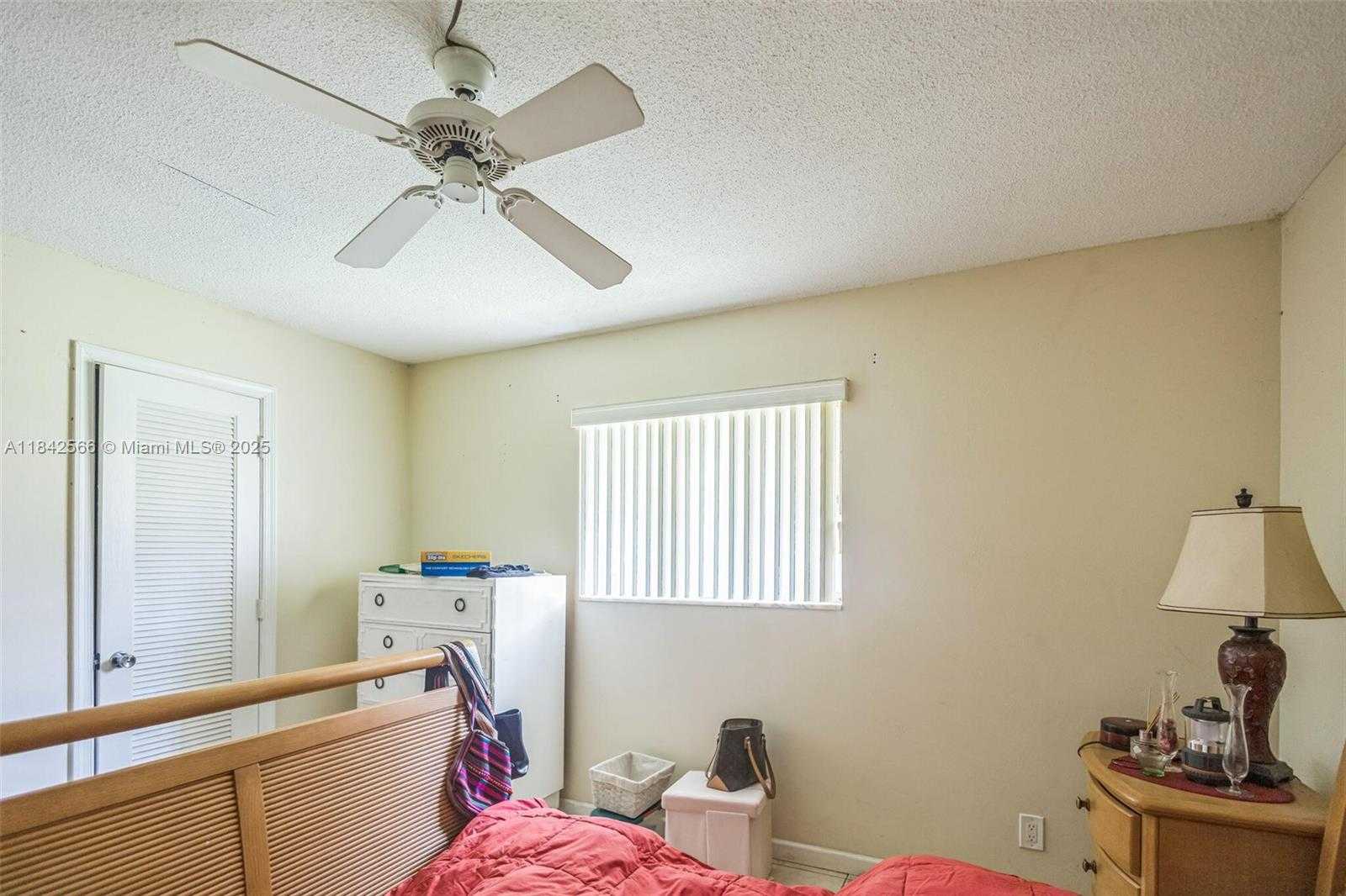Small Image of 4906 NORTH WEST 53RD CT, Tamarac Number 19
