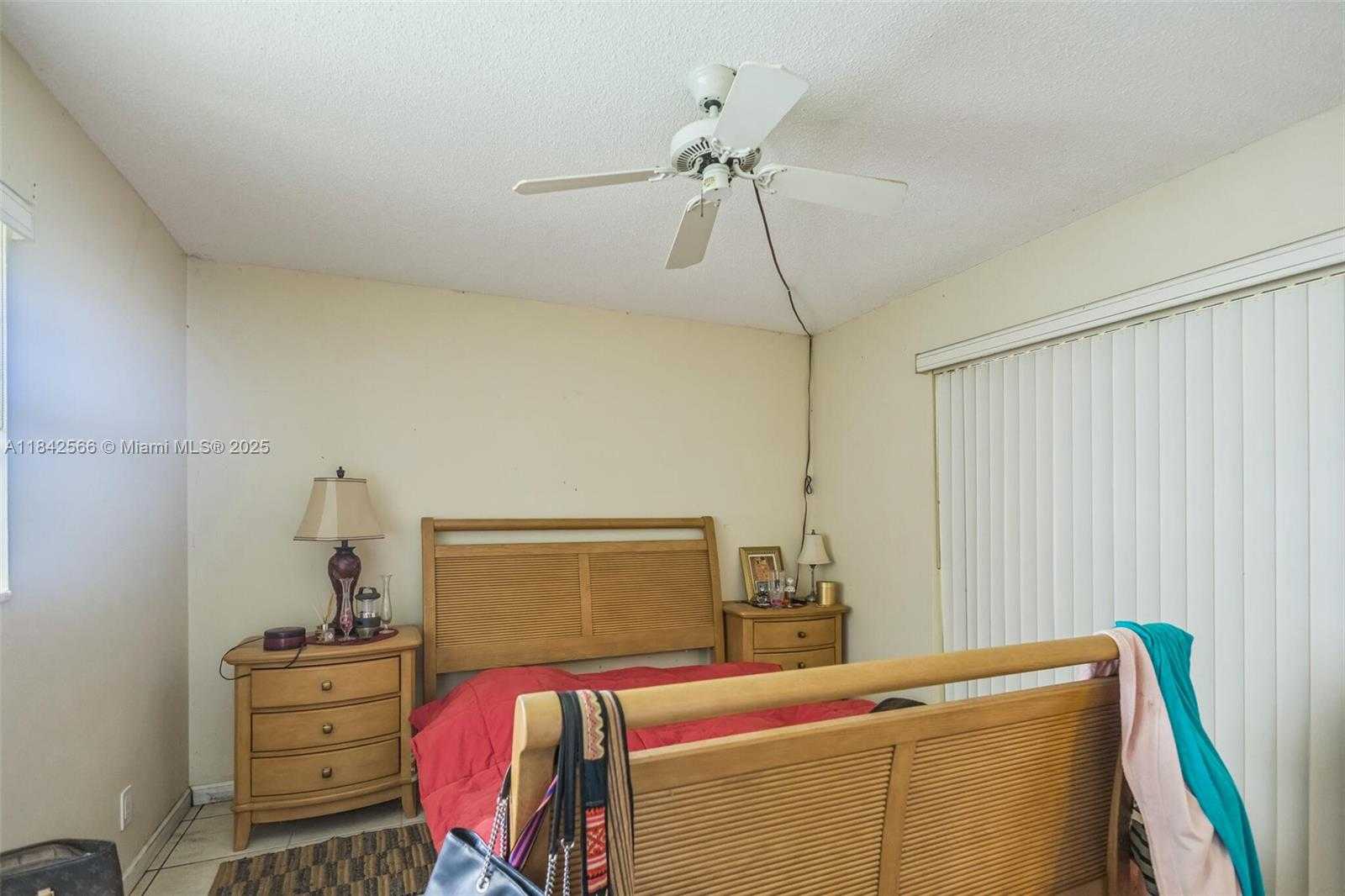 Small Image of 4906 NORTH WEST 53RD CT, Tamarac Number 20