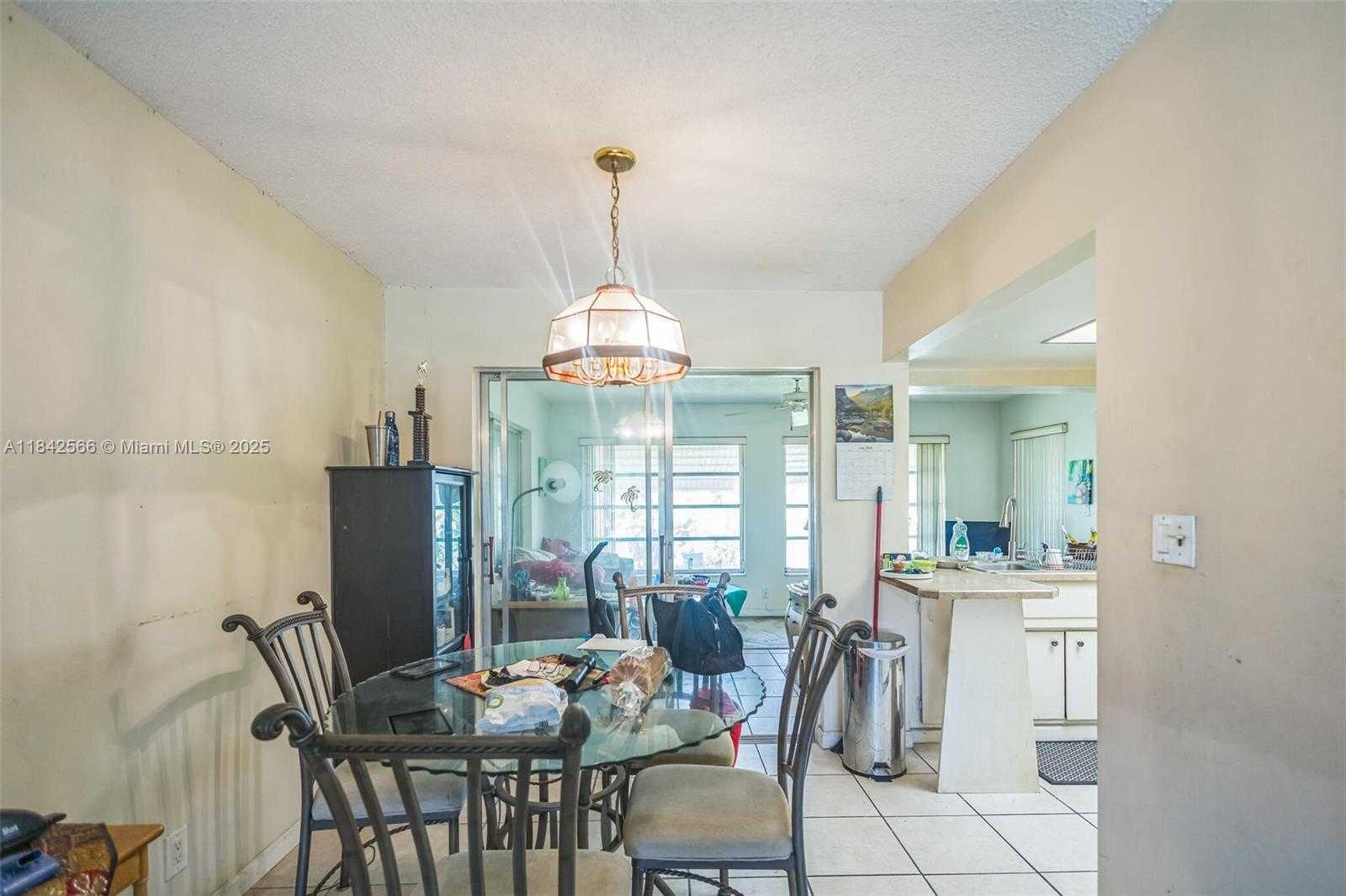 Small Image of 4906 NORTH WEST 53RD CT, Tamarac Number 5