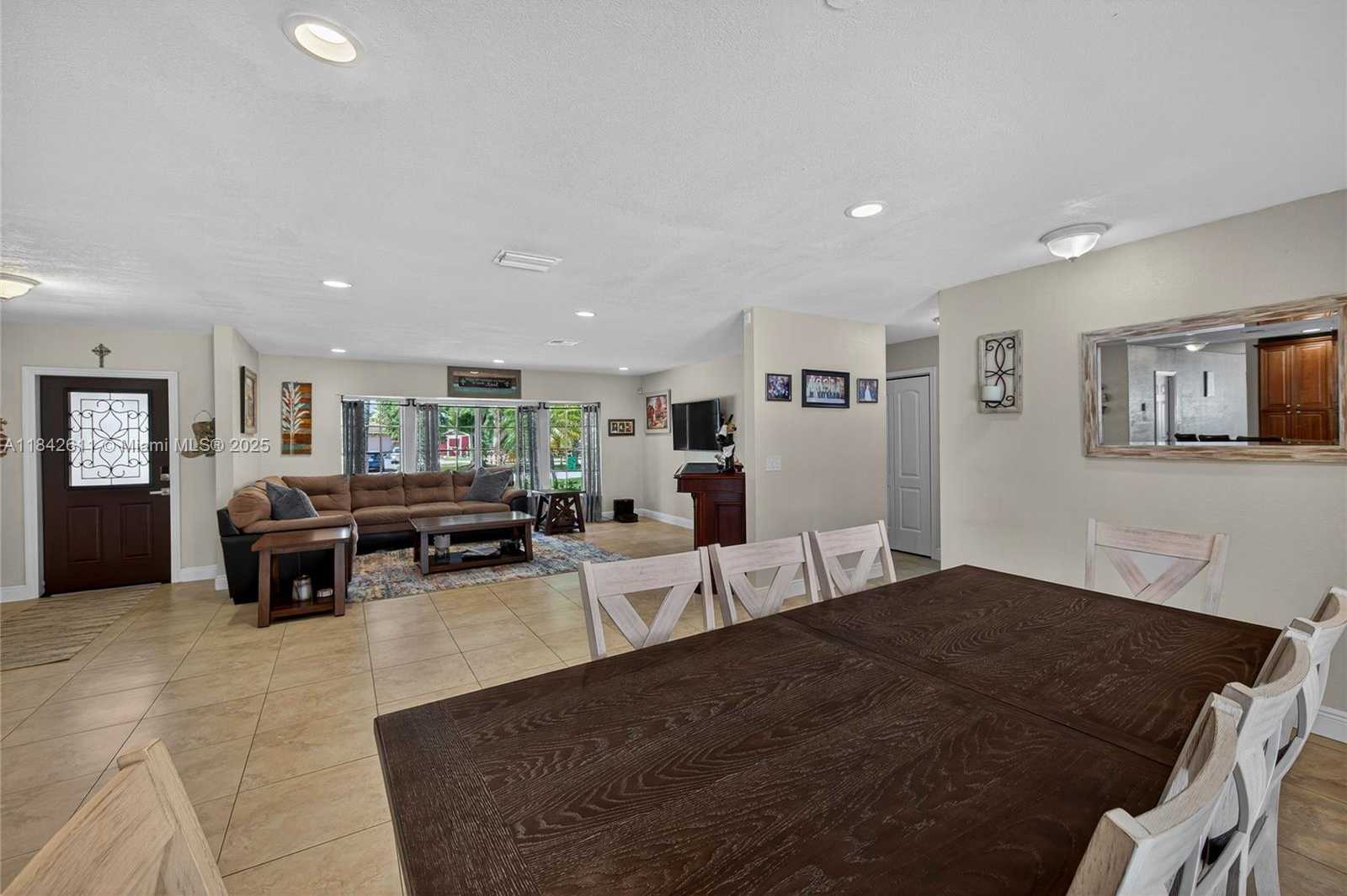 Small Image of 10751 SOUTH WEST 26TH CT, Davie Number 13
