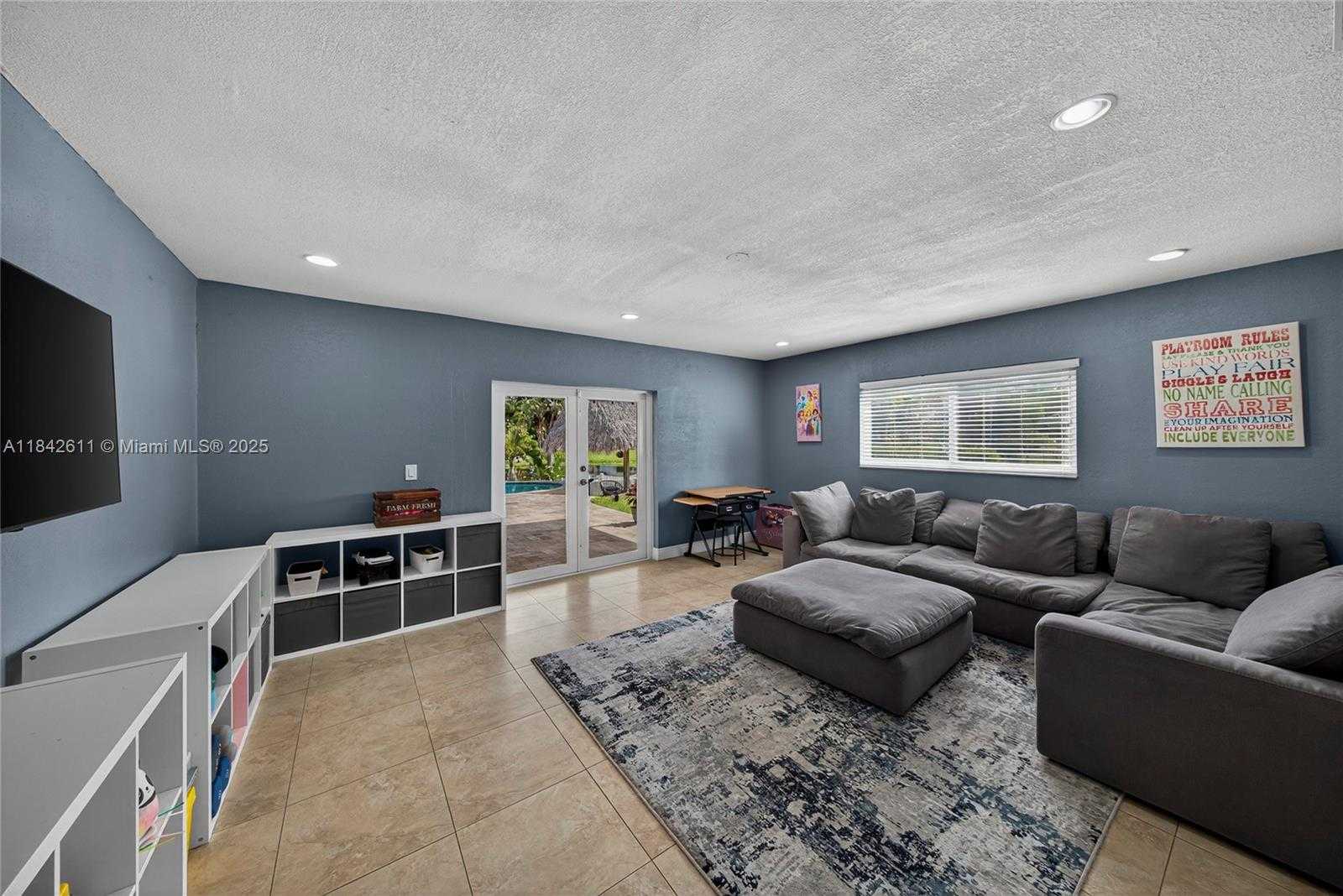 Small Image of 10751 SOUTH WEST 26TH CT, Davie Number 21