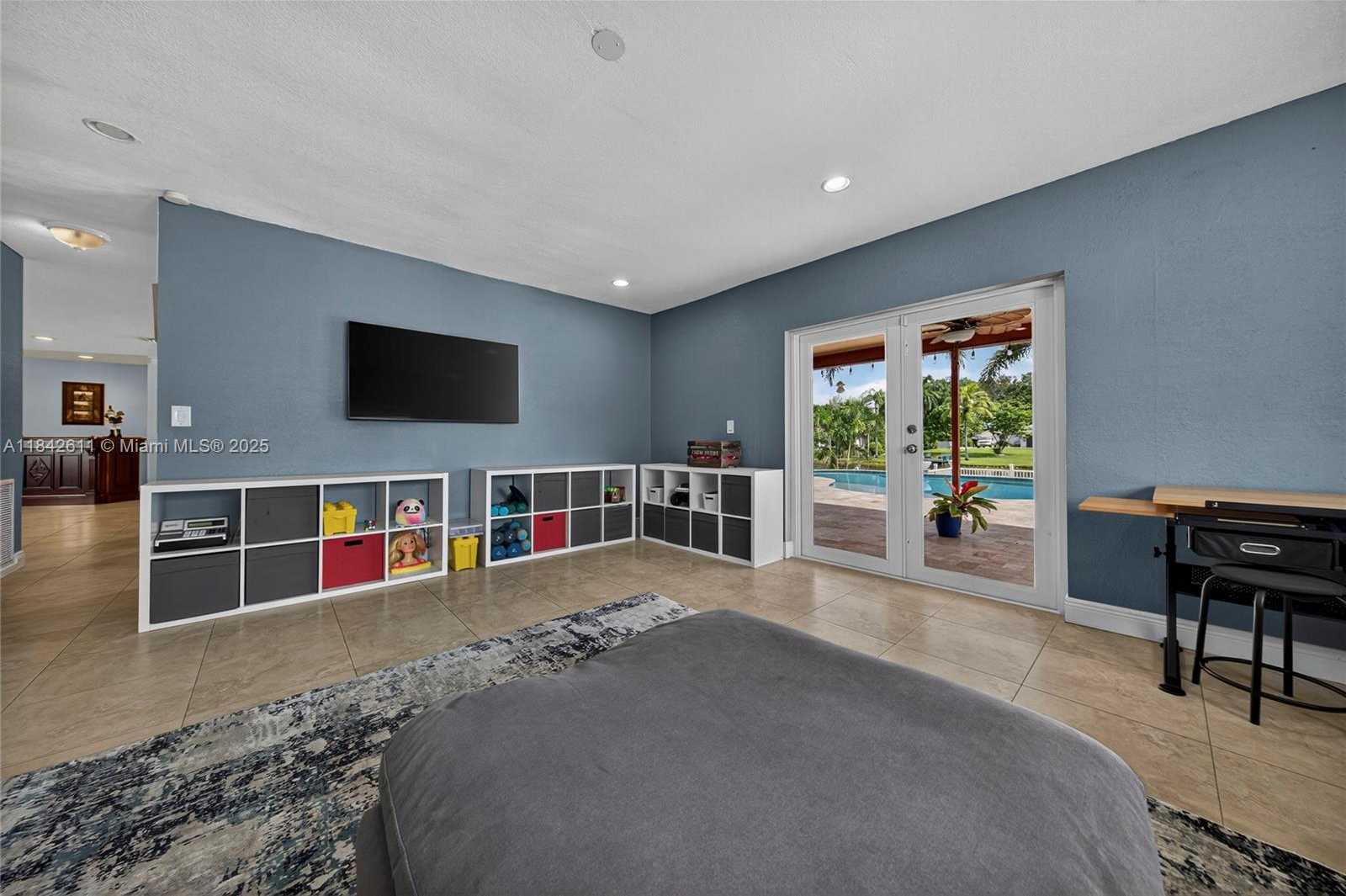 Small Image of 10751 SOUTH WEST 26TH CT, Davie Number 23