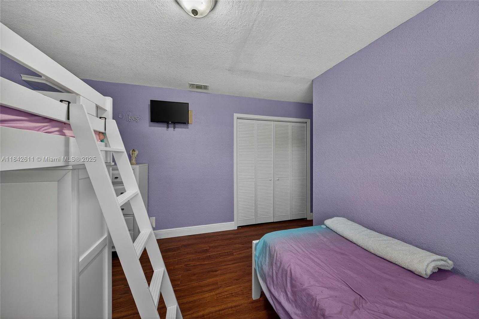 Small Image of 10751 SOUTH WEST 26TH CT, Davie Number 31