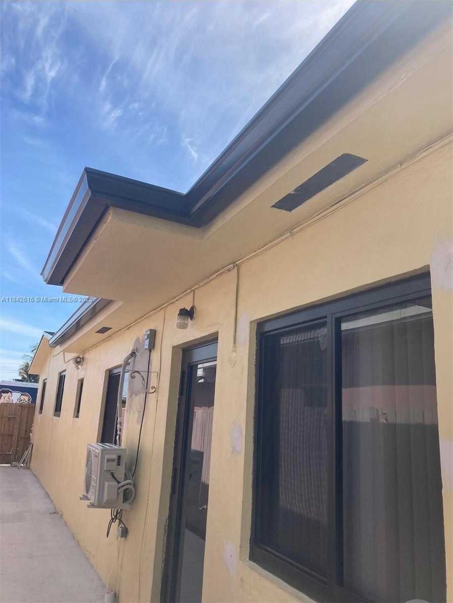 Small Image of 125 WEST 14TH ST, Hialeah Number 12