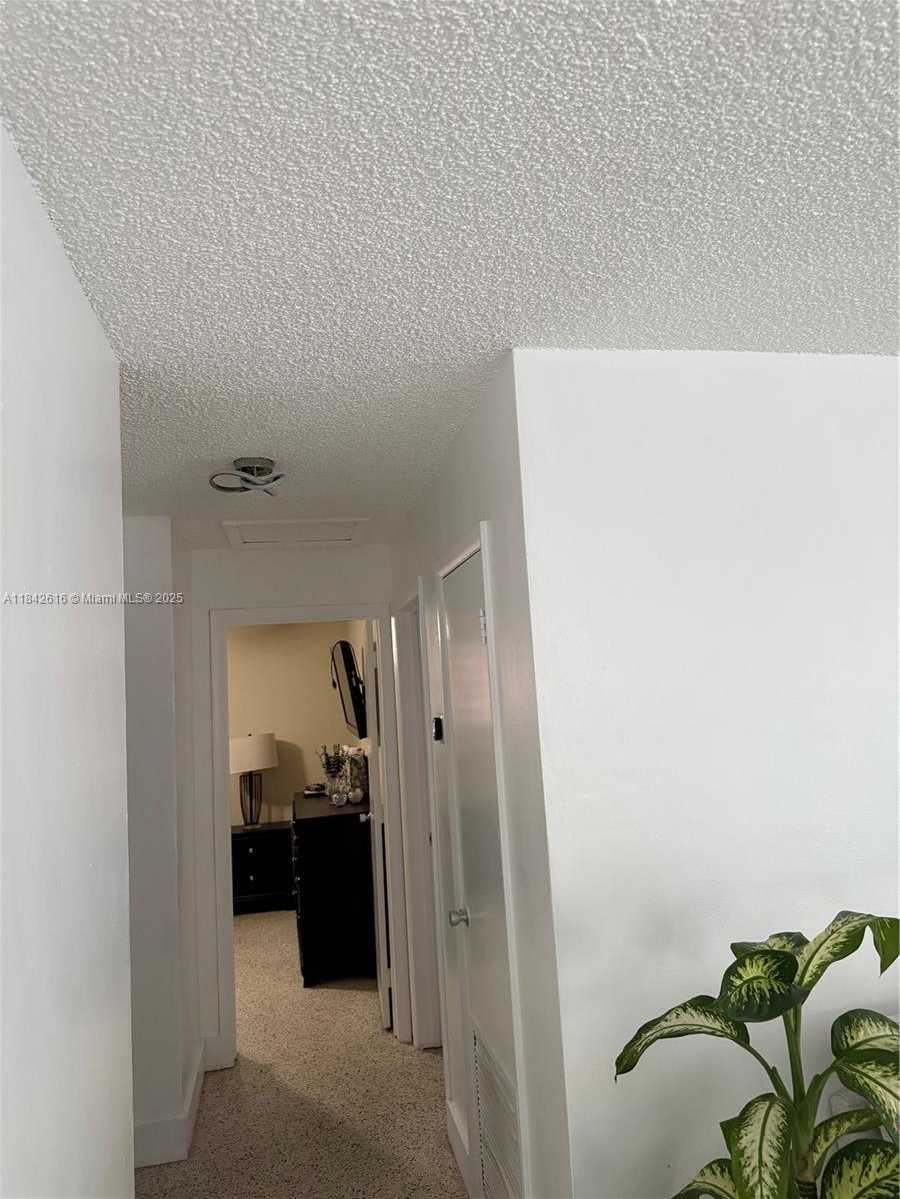 Small Image of 125 WEST 14TH ST, Hialeah Number 8