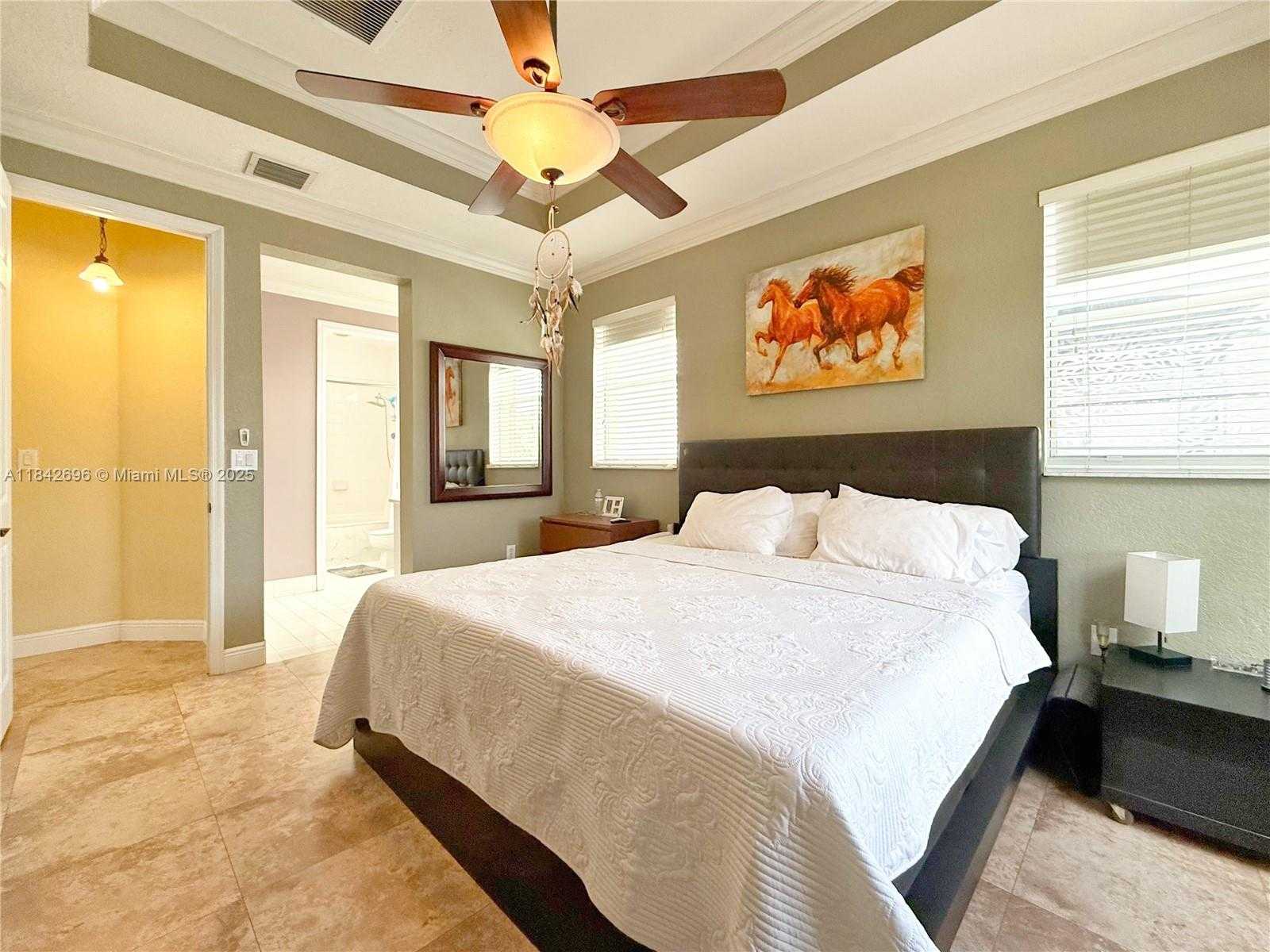 Small Image of 8934 SOUTH WEST 206TH ST, Cutler Bay Number 13