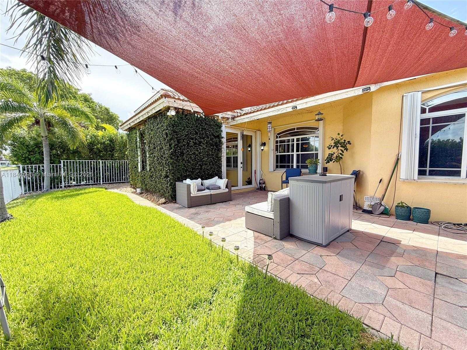 Small Image of 8934 SOUTH WEST 206TH ST, Cutler Bay Number 22