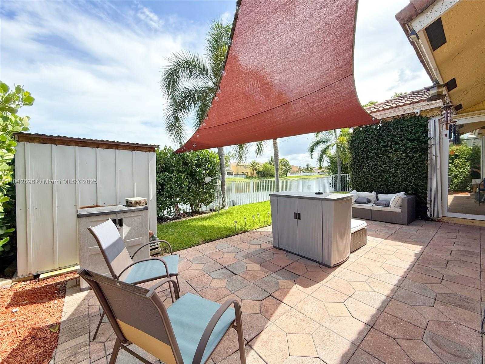 Small Image of 8934 SOUTH WEST 206TH ST, Cutler Bay Number 26