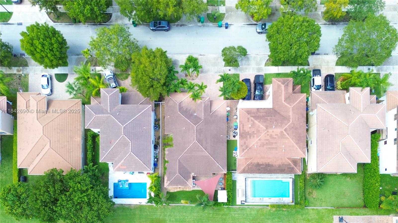 Small Image of 8934 SOUTH WEST 206TH ST, Cutler Bay Number 37