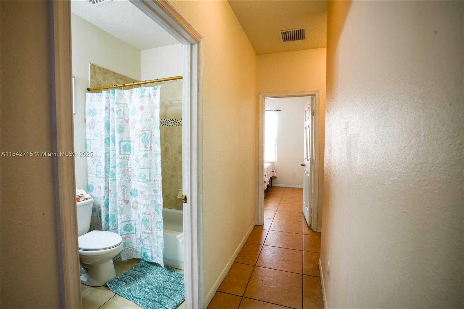 Small Image of 5845 GYPSUM PL, West Palm Beach Number 22