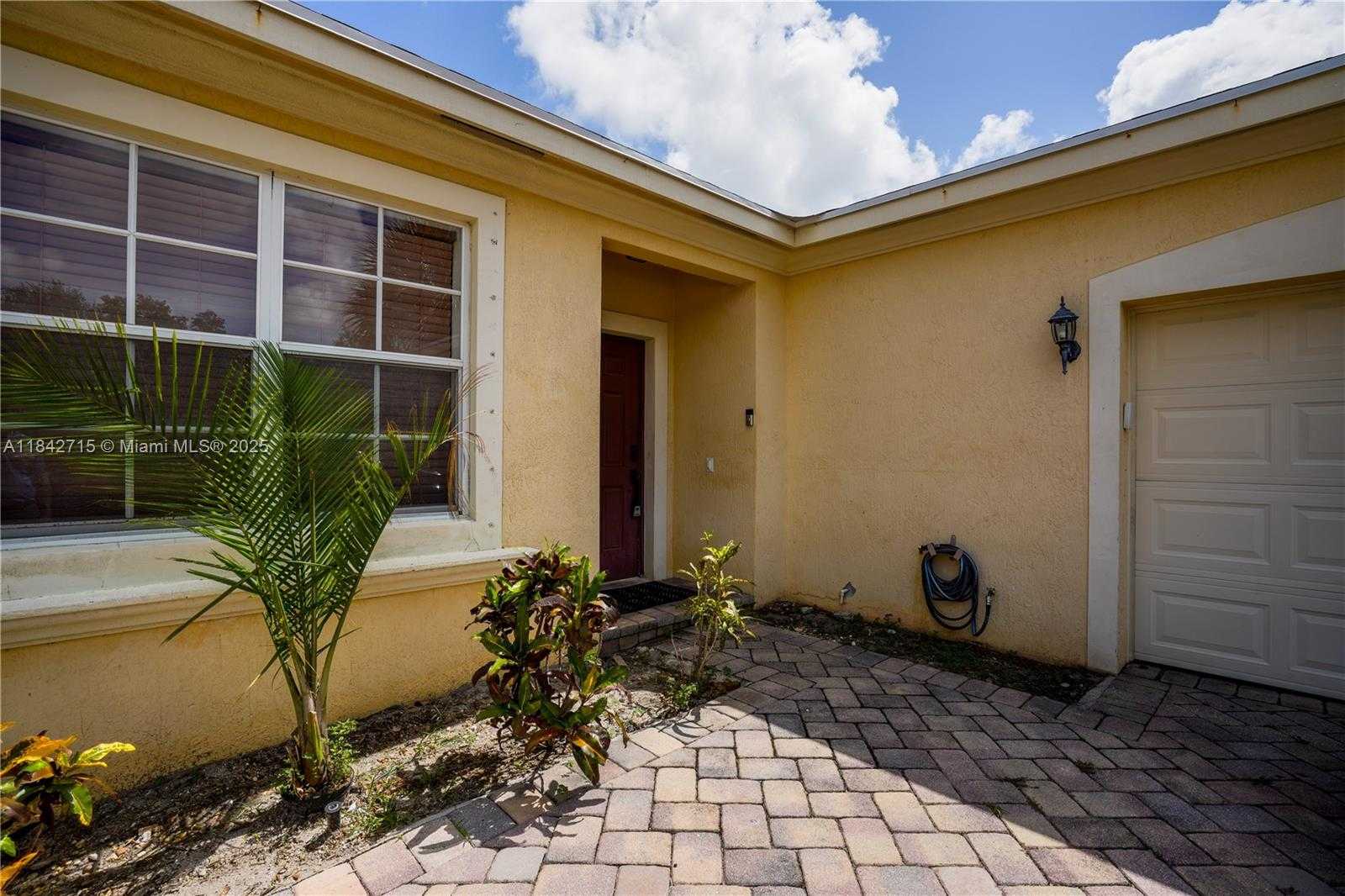 Small Image of 5845 GYPSUM PL, West Palm Beach Number 4