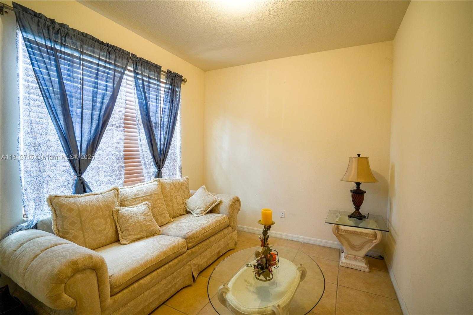Small Image of 5845 GYPSUM PL, West Palm Beach Number 7