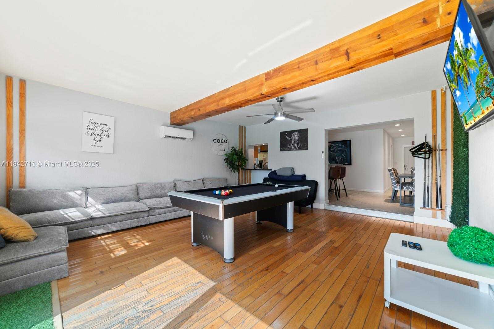 Small Image of 2708 CLEVELAND ST, Hollywood Number 11