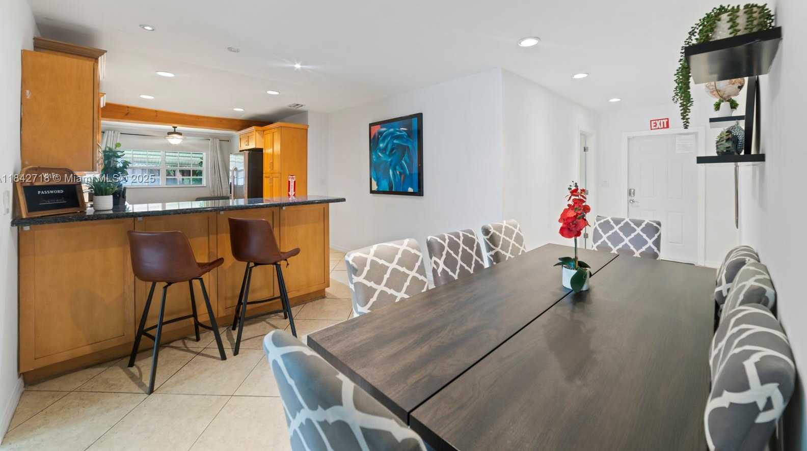 Small Image of 2708 CLEVELAND ST, Hollywood Number 30