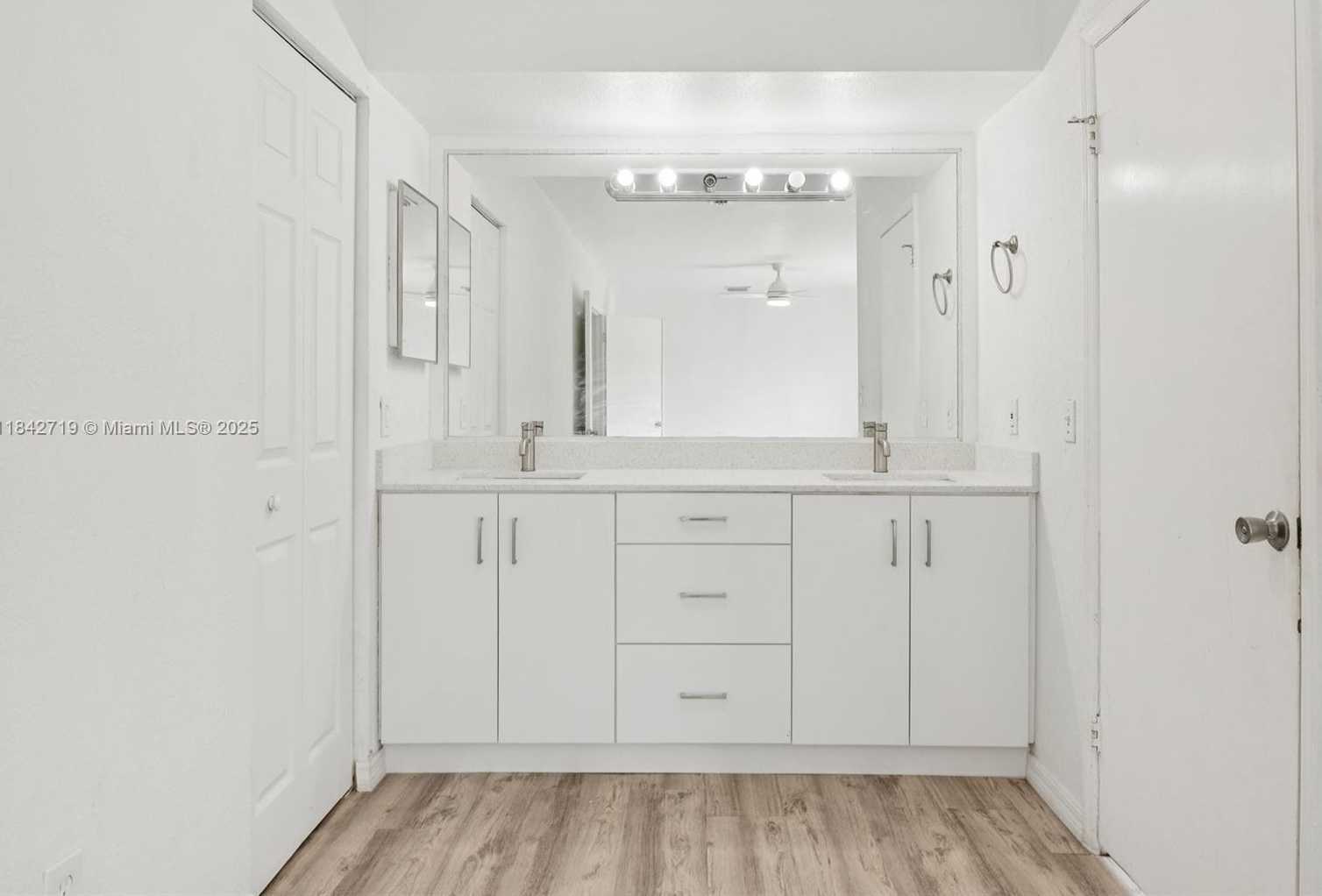 Small Image of 27277 SOUTH WEST 121ST CT, Homestead Number 12