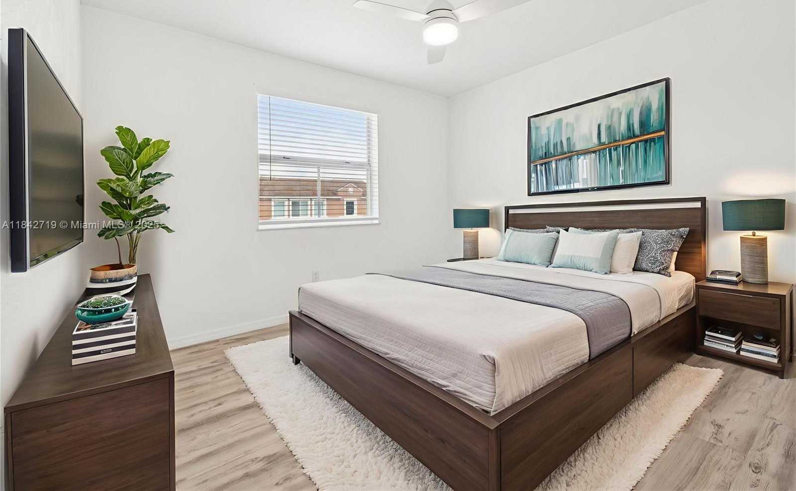 Small Image of 27277 SOUTH WEST 121ST CT, Homestead Number 18